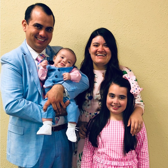 Meet your Posher, Veronica - Picture 3 of 3